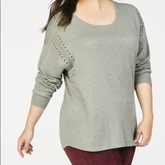 JustFab Sweaters - Pullover Sweater